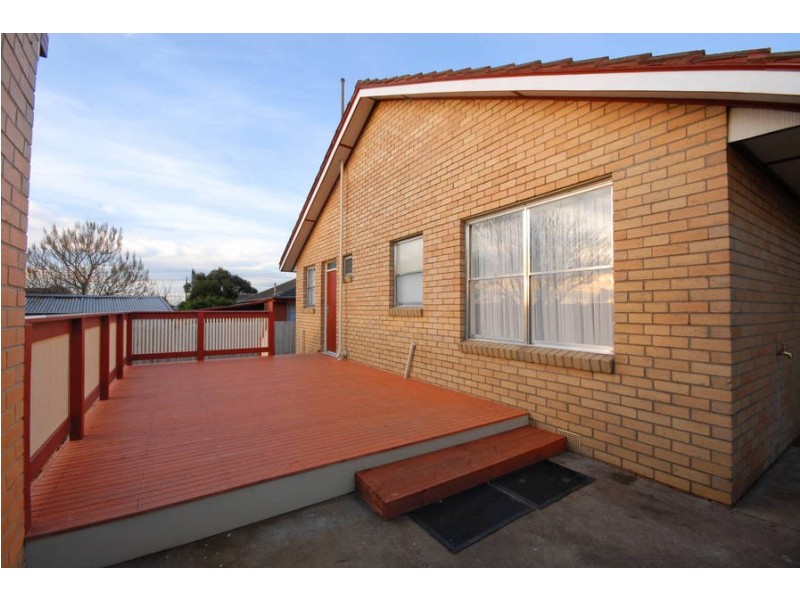 15 Zinnia Street, Norlane VIC 3214