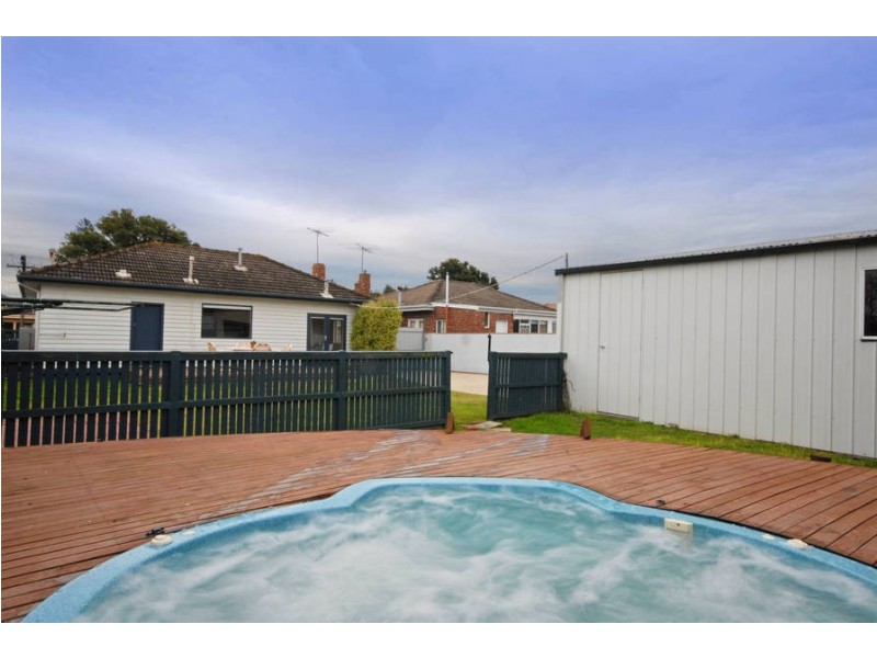 7 Turkeith Avenue, Herne Hill VIC 3218