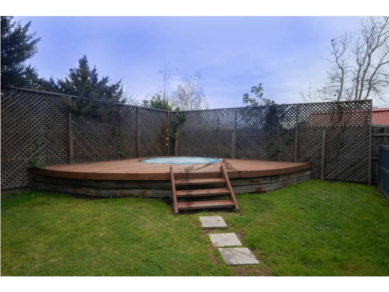 7 Turkeith Avenue, Herne Hill VIC 3218