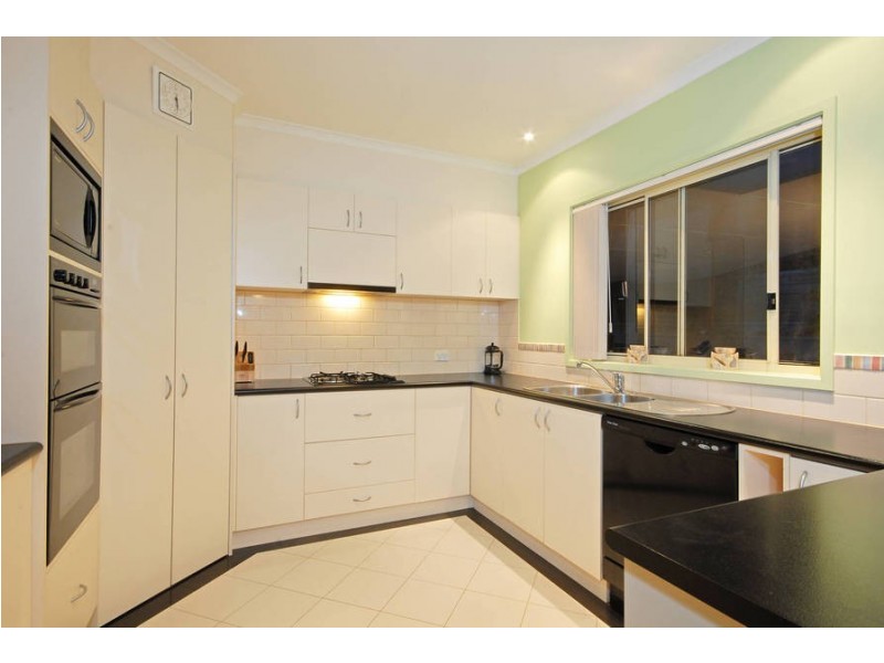 36 Victory Way, Highton VIC 3216