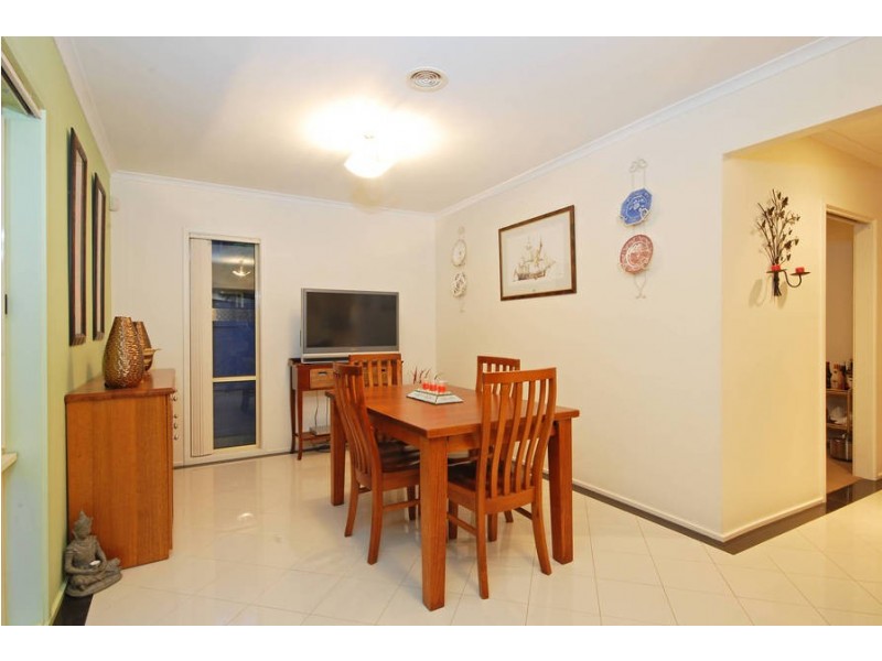 36 Victory Way, Highton VIC 3216