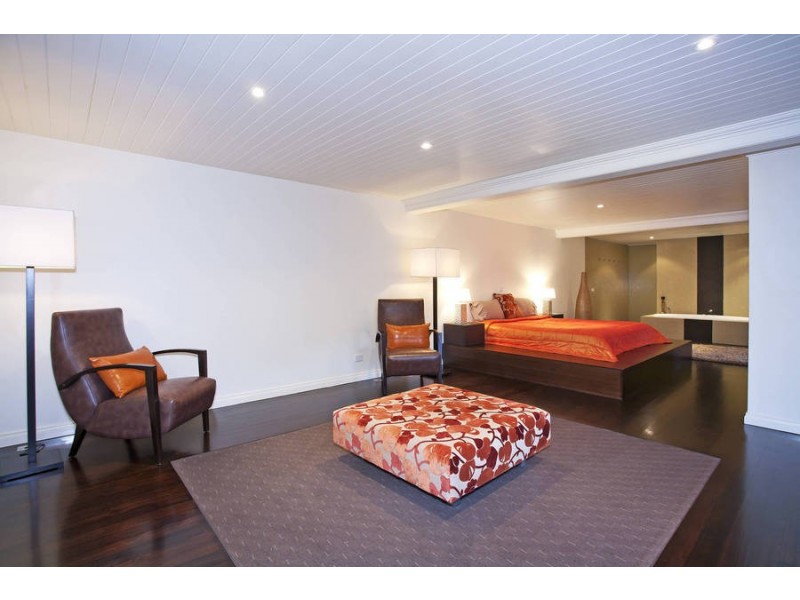 271 Pakington Street, Newtown VIC 3220