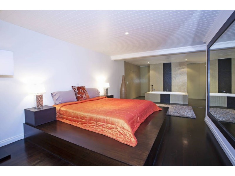 271 Pakington Street, Newtown VIC 3220