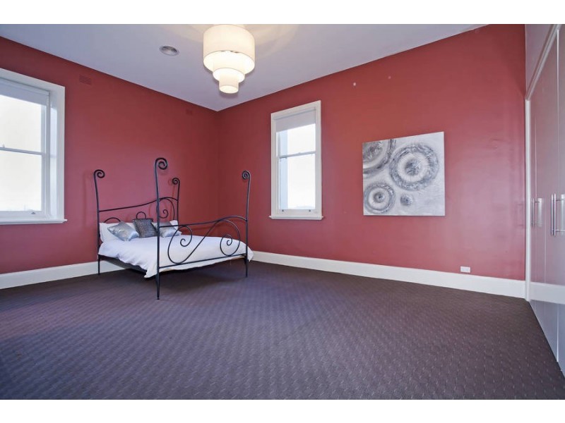271 Pakington Street, Newtown VIC 3220