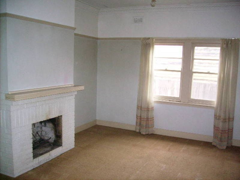 52 Crofton St, Geelong West VIC 3218