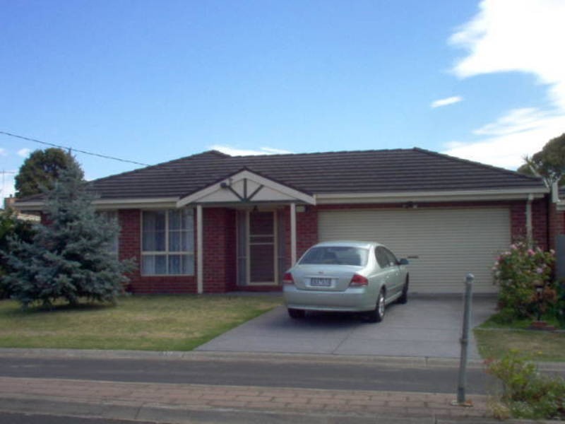 30 Watson Avenue, Belmont VIC 3216