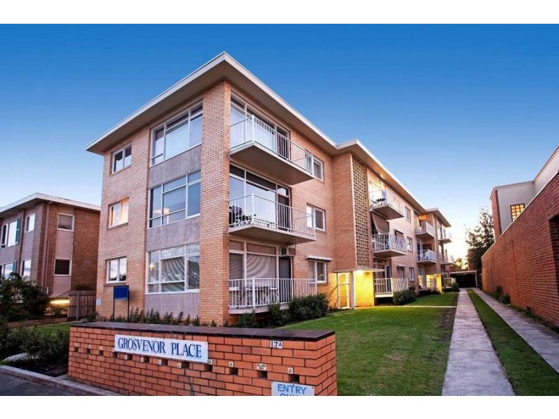 10/17A The Esplanade, Geelong VIC 3220