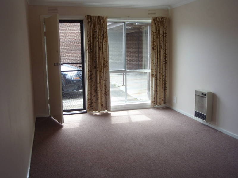 3/2B Bonview Ave, Herne Hill VIC 3218