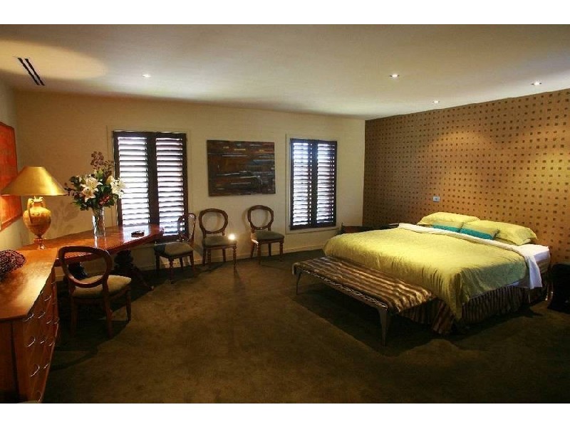 211b Aberdeen Street, Newtown VIC 3220