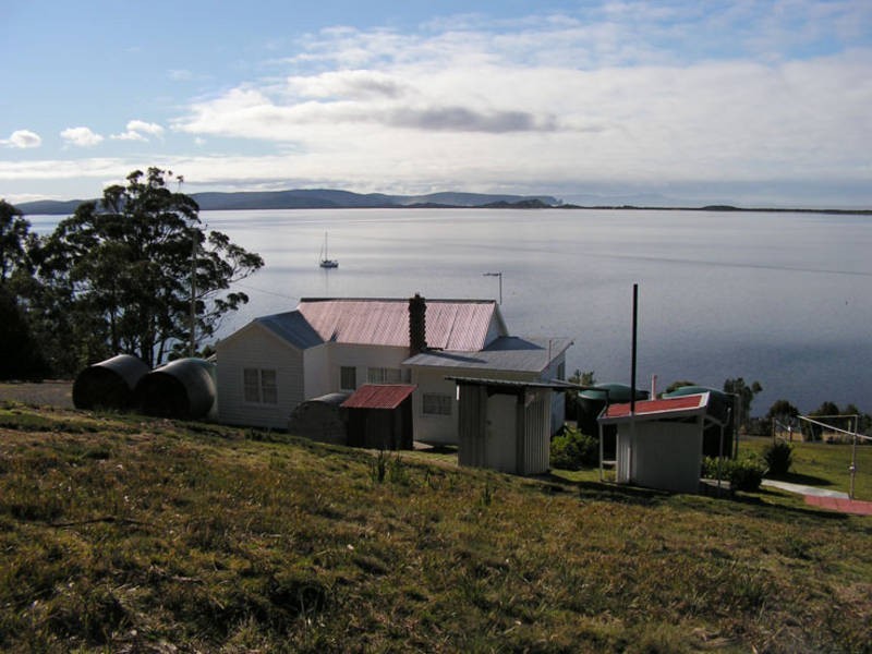 Simpsons Bay TAS 7150