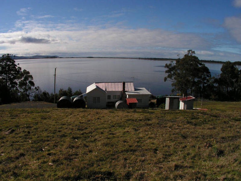 Simpsons Bay TAS 7150