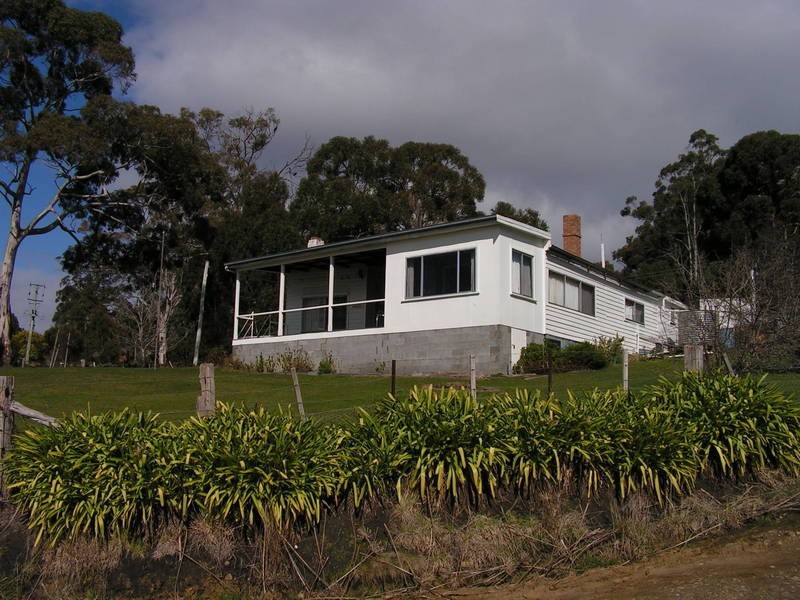449 Simpsons Bay Road, Simpsons Bay TAS 7150