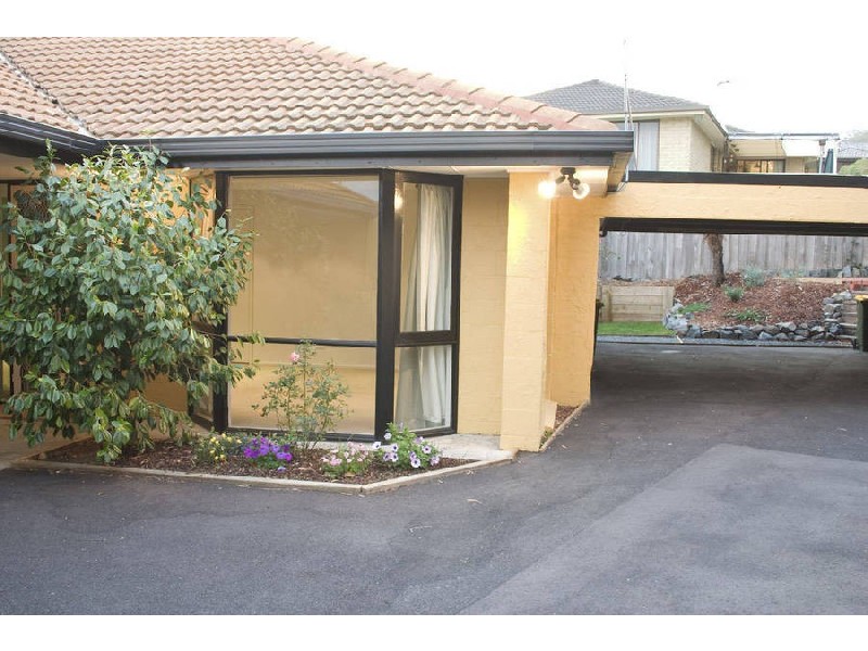 2/22 Melaleuca Drive, Blackmans Bay TAS 7052