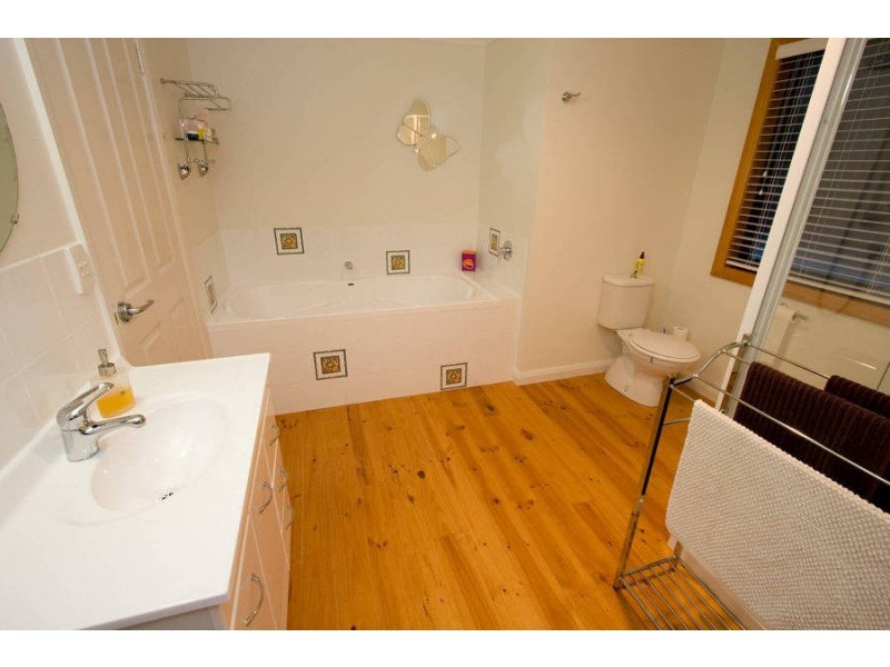 46 Kallista Drive, Huonville TAS 7109