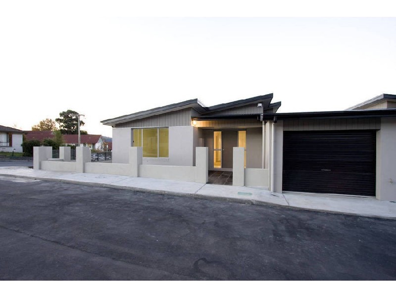 1/10 Denison Street, Kingston TAS 7050