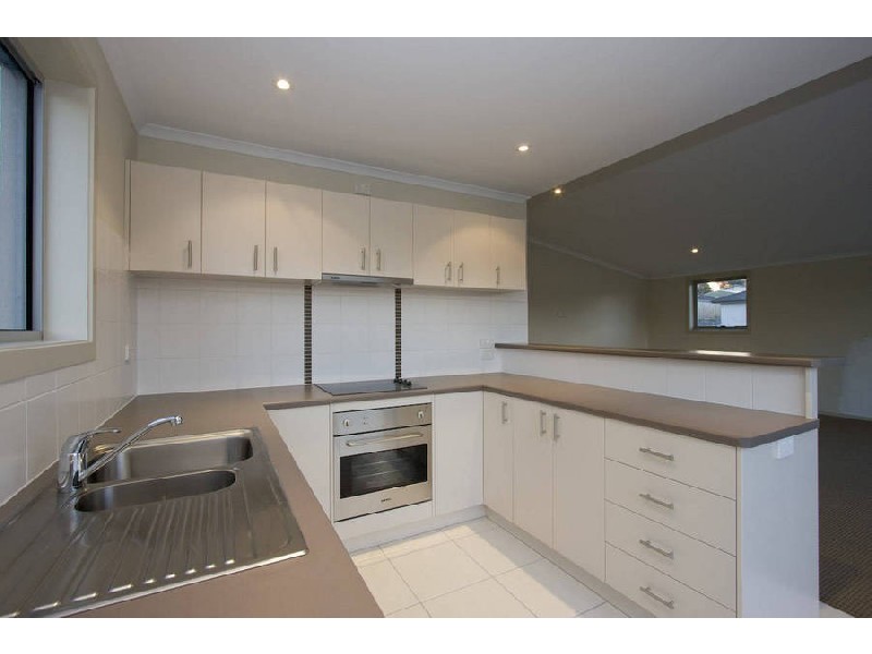 1/10 Denison Street, Kingston TAS 7050