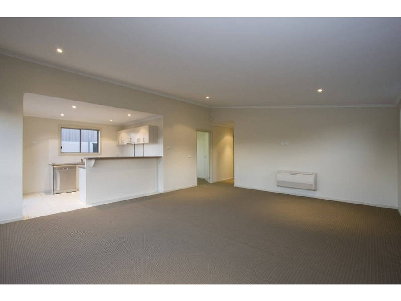 1/10 Denison Street, Kingston TAS 7050