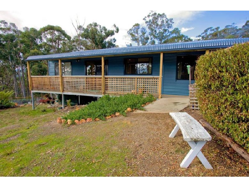 279 Graces Road, Glaziers Bay TAS 7109