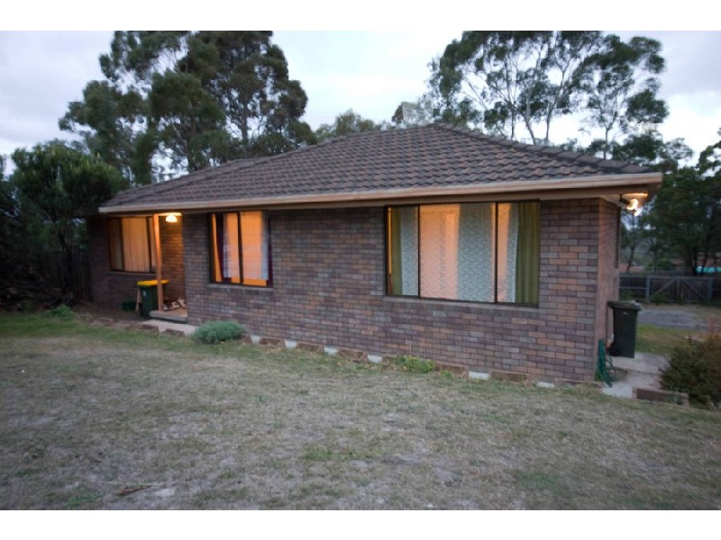 6 Fern Street, Kingston TAS 7050