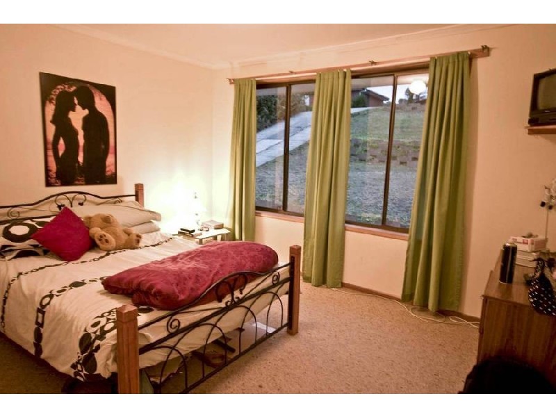 6 Fern Street, Kingston TAS 7050