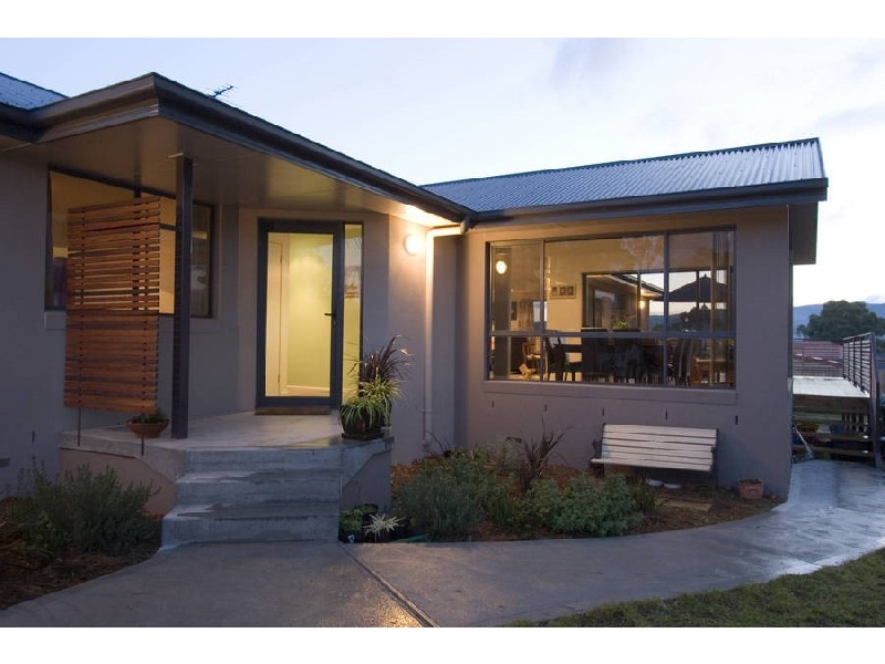 1 Fenton Court, Howden TAS 7054