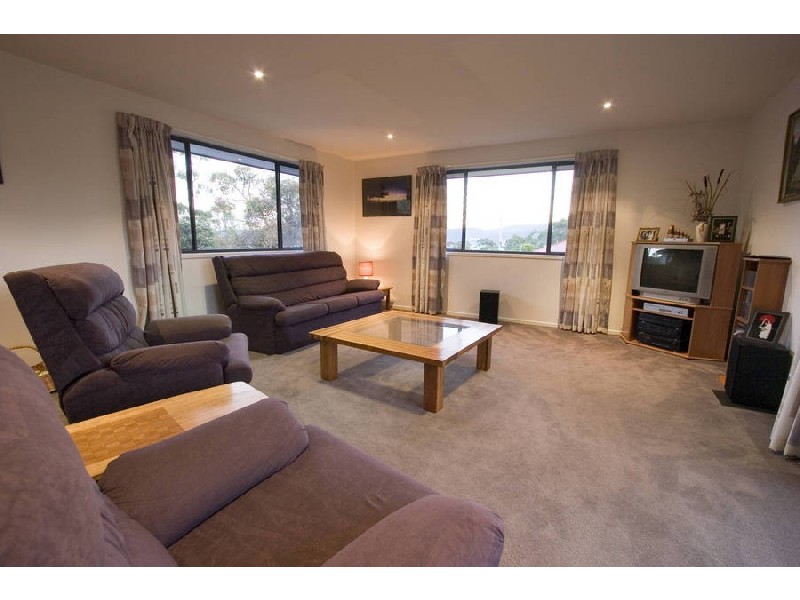 1 Fenton Court, Howden TAS 7054