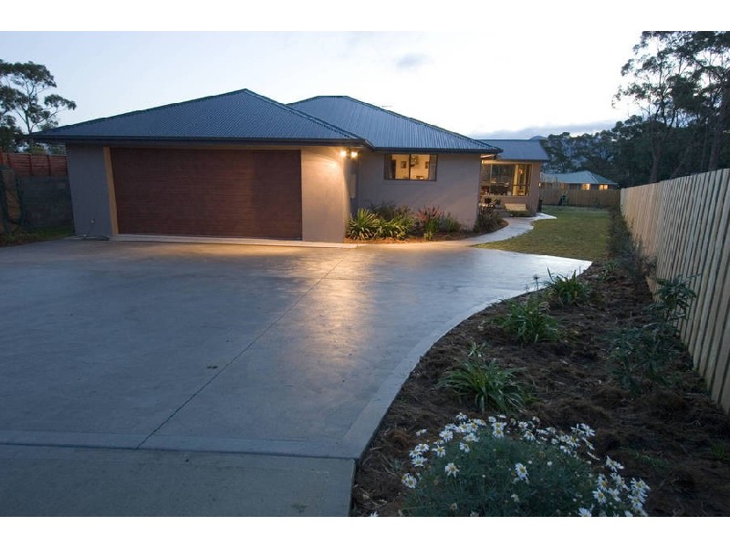1 Fenton Court, Howden TAS 7054