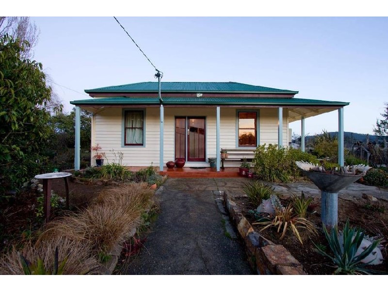 4 Winns Road, Cygnet TAS 7112