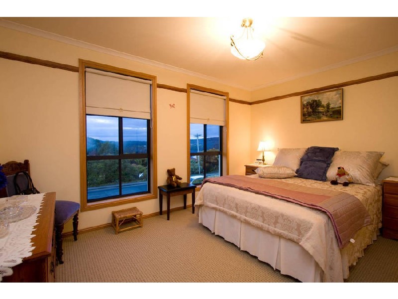 9 Beach Road, Margate TAS 7054