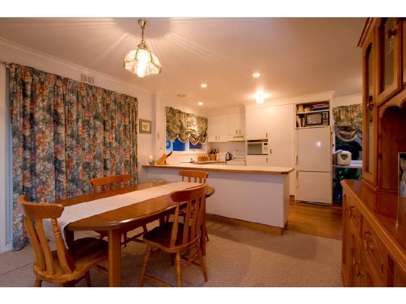 224 Roslyn Avenue, Blackmans Bay TAS 7052