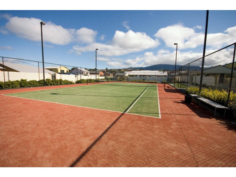 9 Kayla Lane, Kingston TAS 7050