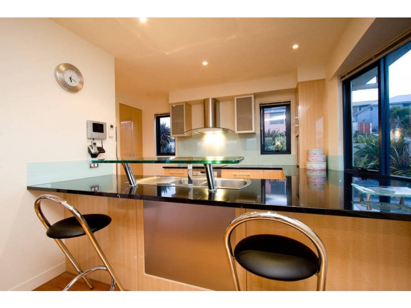 1/41 Suncoast Drive, Blackmans Bay TAS 7052