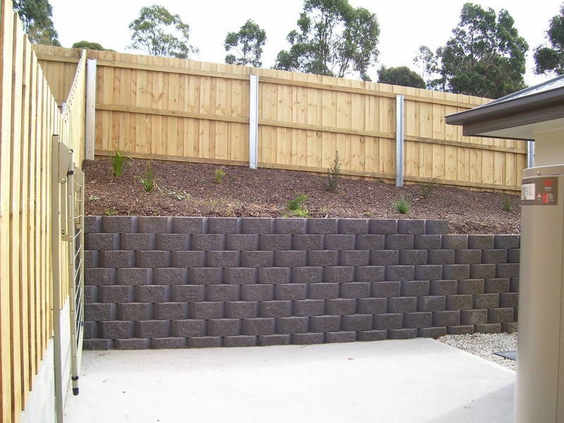 Kingston TAS 7050