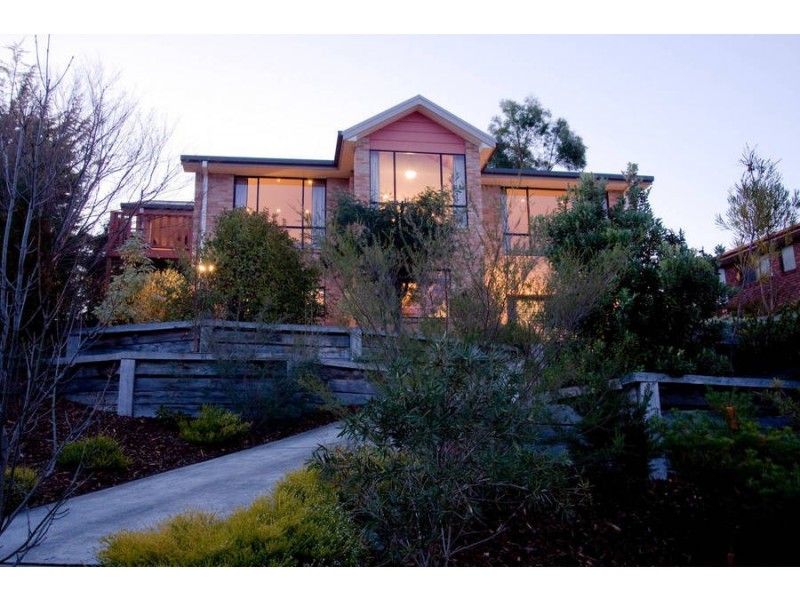 36 Timbertop Drive, Blackmans Bay TAS 7052