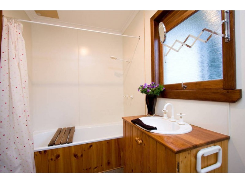 609 Channel Highway, Bonnet Hill TAS 7053