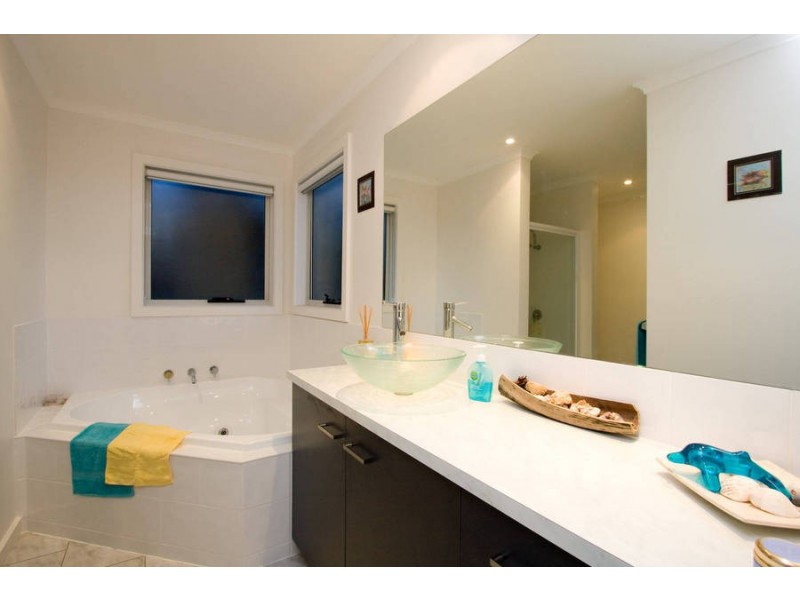 9 Carnation Terrace, Kingston TAS 7050