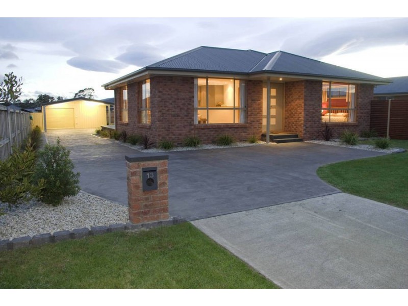 13 Jacaranda Drive, Margate TAS 7054