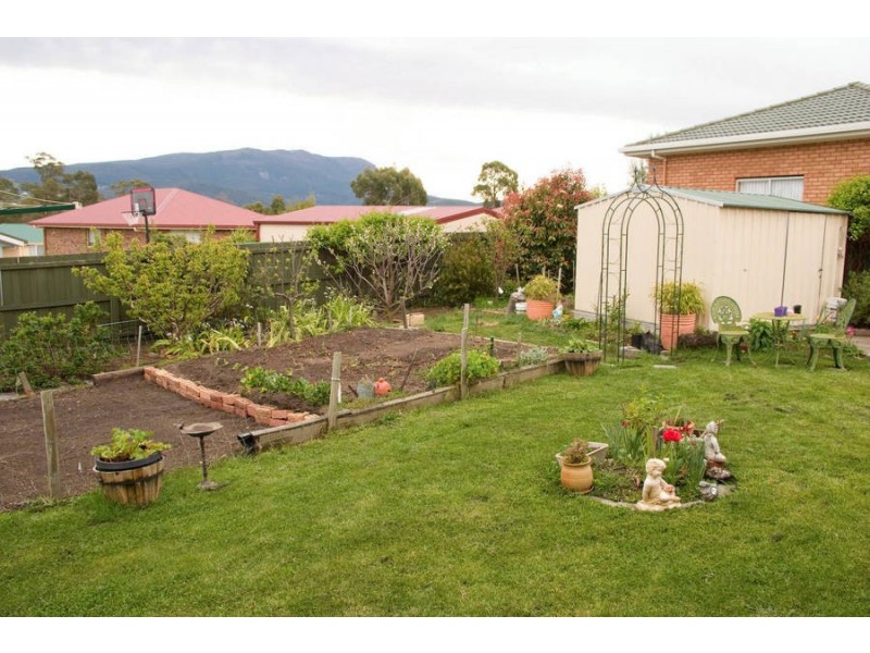 6 Antonio Court, Kingston TAS 7050