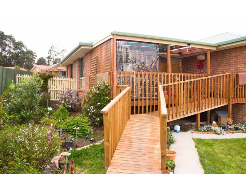 6 Antonio Court, Kingston TAS 7050