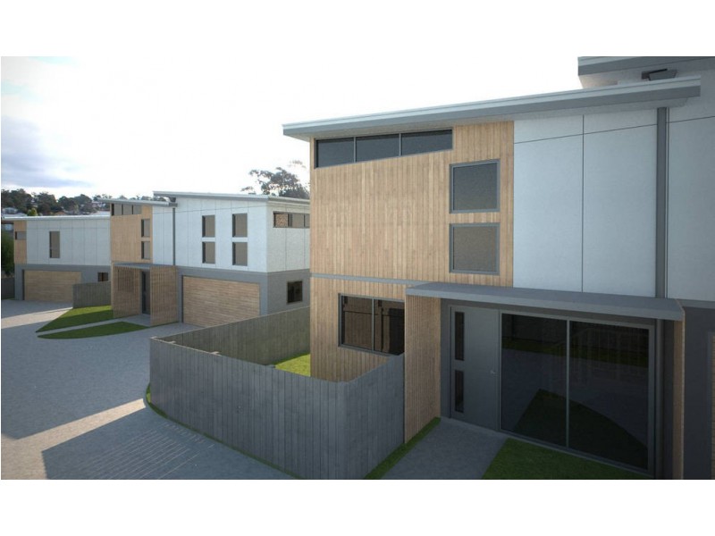 2/28 Wells Parade, Blackmans Bay TAS 7052