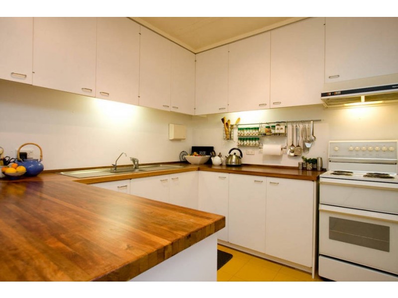 70 Beach Road, Kingston Beach TAS 7050