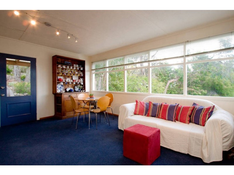 70 Beach Road, Kingston Beach TAS 7050