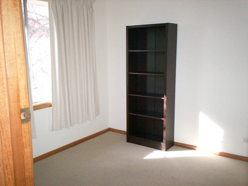 Unit 2 3a Thirza Street, New Town TAS 7008