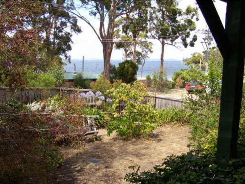 2 Westwood Avenue, Verona Sands TAS 7112