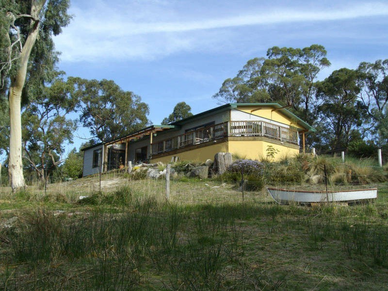 64 Manuka Rd, Oyster Cove TAS 7150