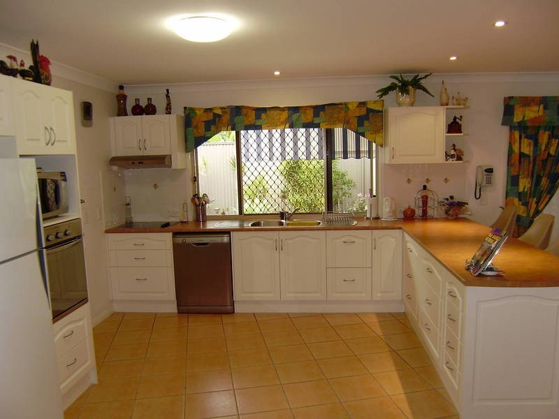 Little Mountain QLD 4551