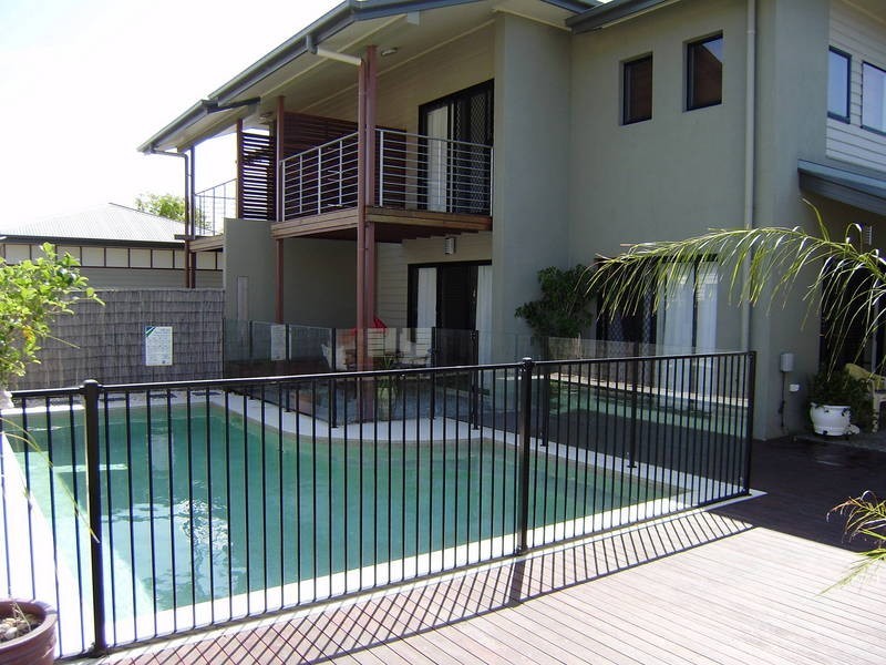 1 Suzanne Court, Mudjimba QLD 4564