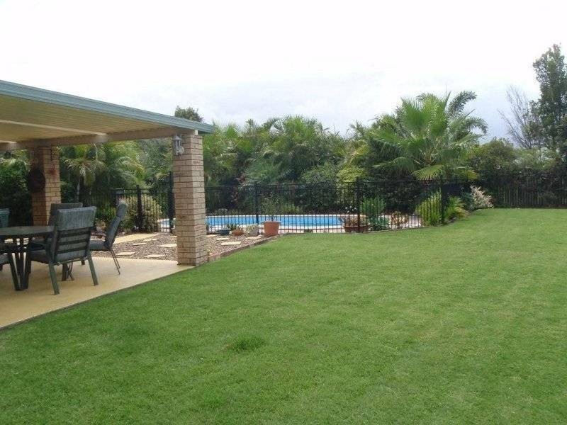 19 Phar Lap Court, Little Mountain QLD 4551