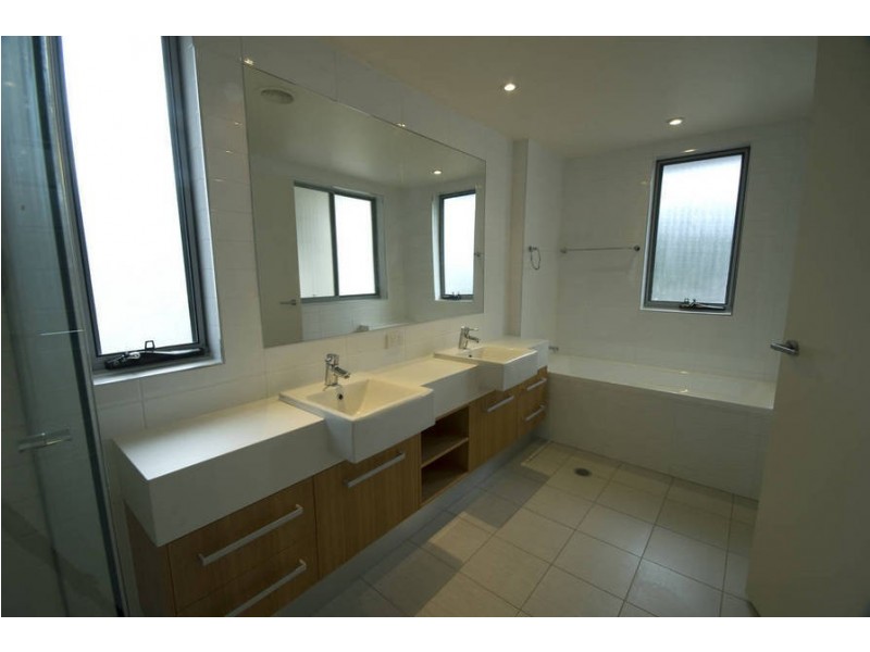 Coolum Beach QLD 4573