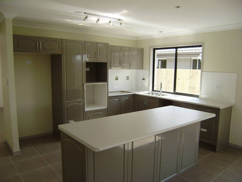 Springfield Lakes QLD 4300